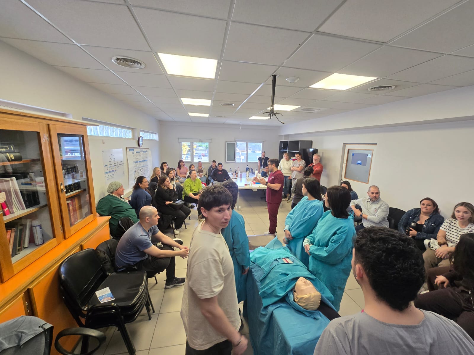 Capacitación en Eventos Críticos en Quirófano ARAAR y Leben Salud - foto 10