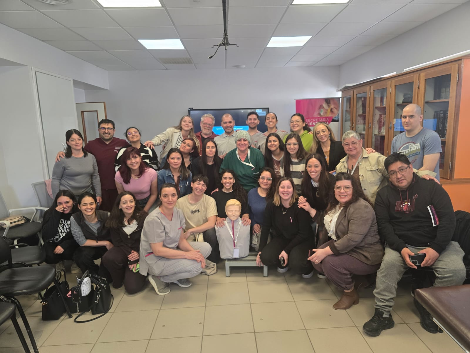 Equipo participante de la capacitación en Eventos Críticos en Quirófano - ARAAR y Leben Salud