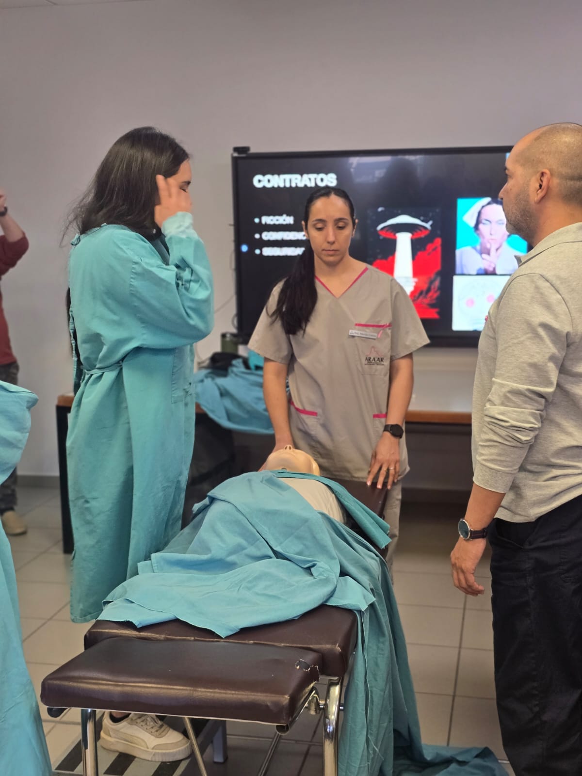 Capacitación en Eventos Críticos en Quirófano ARAAR y Leben Salud - foto 31